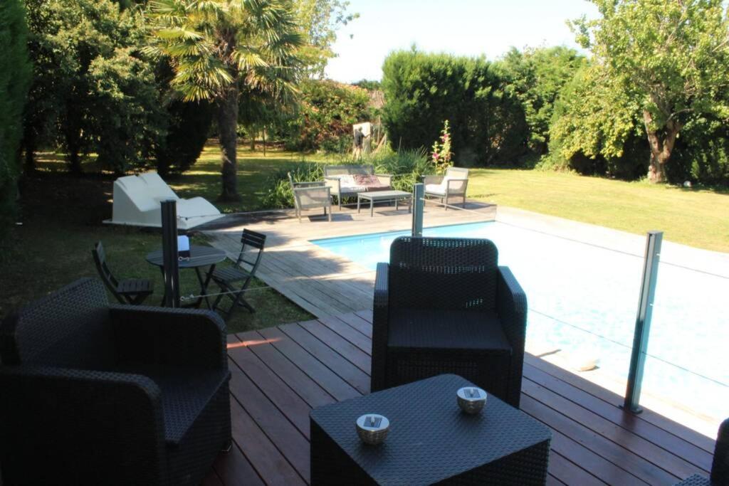 Entre Piscine Et Mer Tonnay-Charente Exterior photo